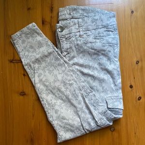 EUC Level 99 floral printed pants